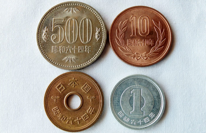 売却予定の古銭や記念硬貨はクリーニングしない方が良い コイン洗浄の注意点 古銭の買取売却査定ナビ